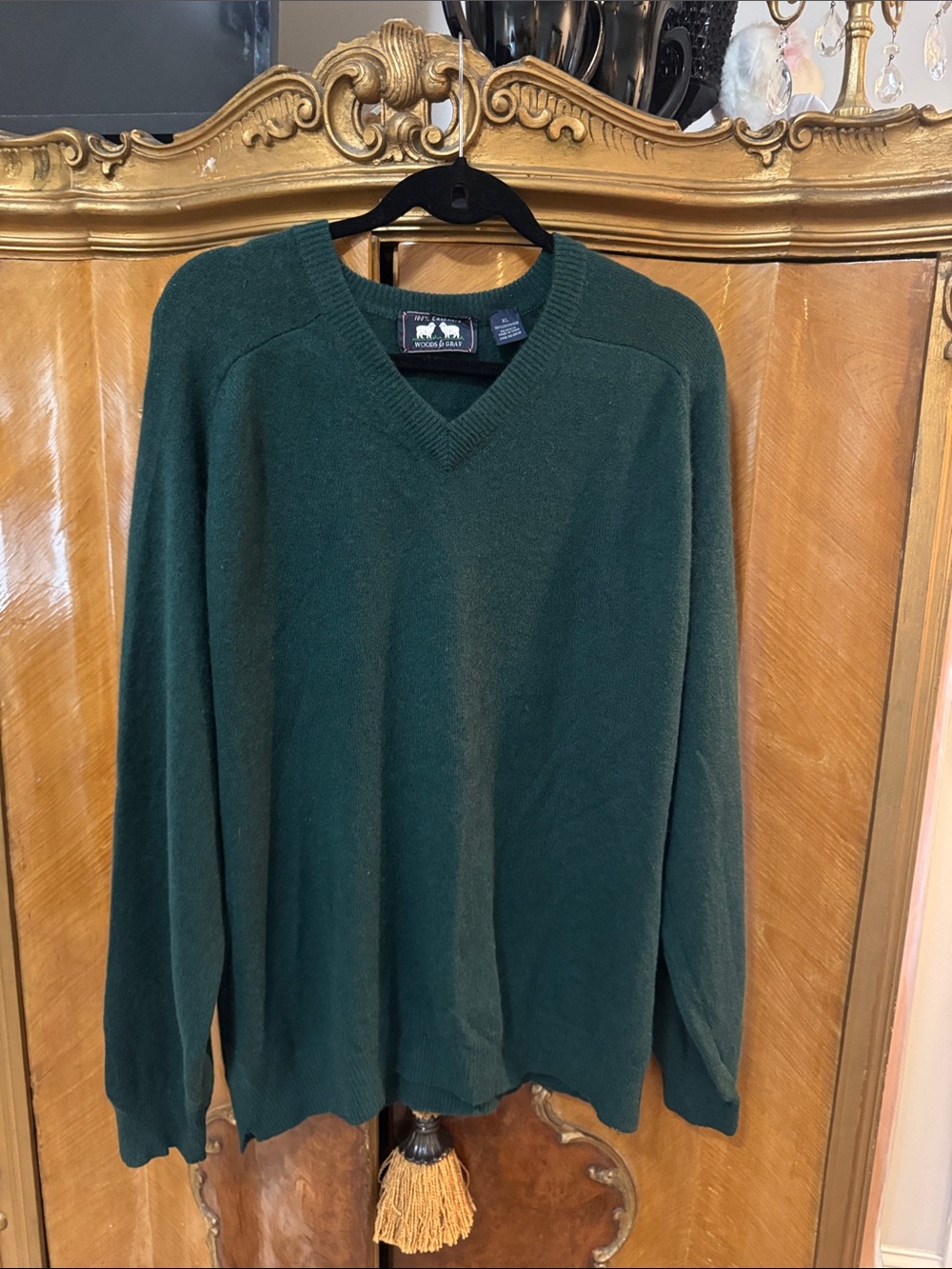 Woods & Gray Hunter Green V-Neck Cashmere Sweater